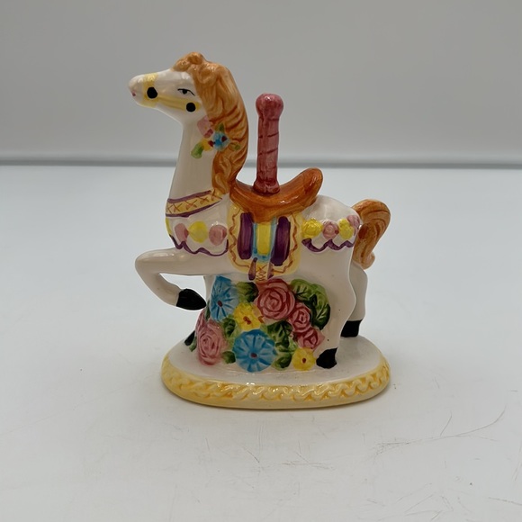 Vintage 1993 Handcrafted Merry-Go-Round Carousel Horse Porcelain Ceramic Pastel - Picture 3 of 16
